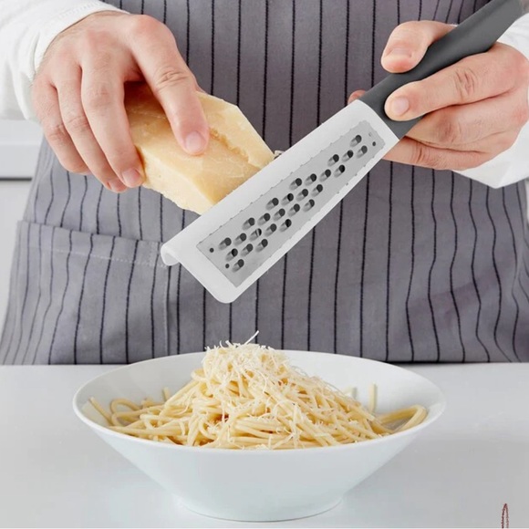 STRÅLANDE grater with handle stainless steel / dark gray - Picture 5 of 5